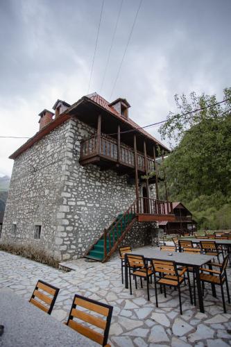 Kulla Pracja Theth in Theth