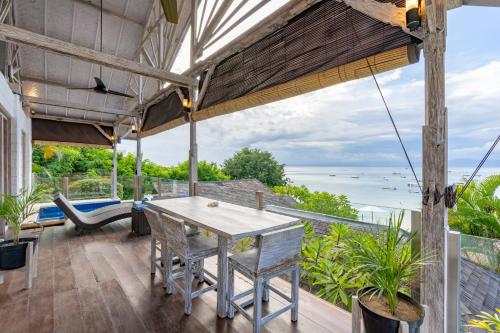 Villa 3 - Three-Bedroom Ocean View Villa with Plunge Pool image 10