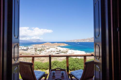 Villa with Private Pool image 5
