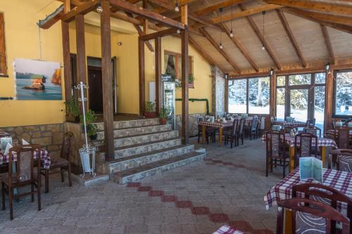 Kod Goluba na Tari in Rača