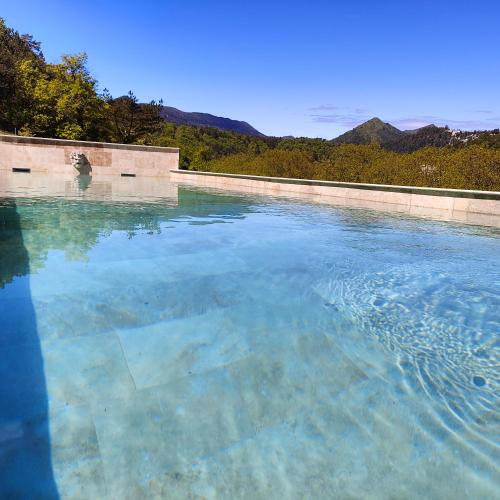 Swimming pool, Le mas d'Antonine, Marie-Louise in Montaulieu