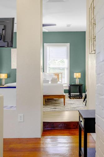 Aerie Loft in Biloxi, USA