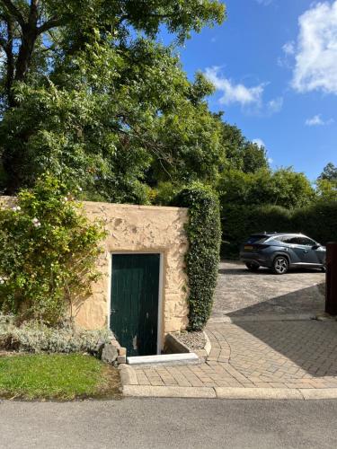 Old Mill House in เบลย์เกลลี่