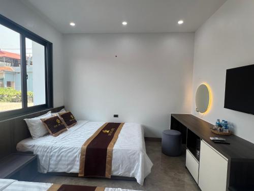 Quadruple Room with Mountain View image 10