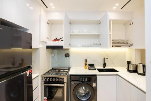 CitiHome Sleek and Stylish Brand New 1BR Apartment, Dubai (photo 4)