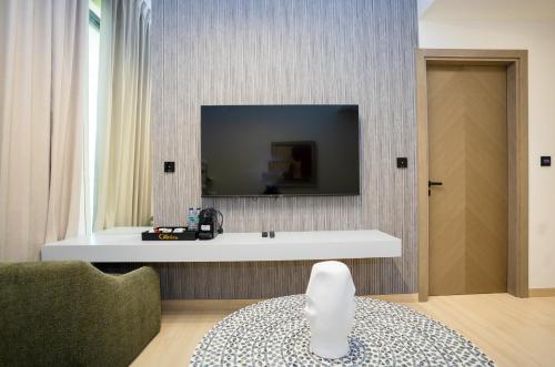 CitiHome Sleek and Stylish Brand New 1BR Apartment, Dubai (photo 10)