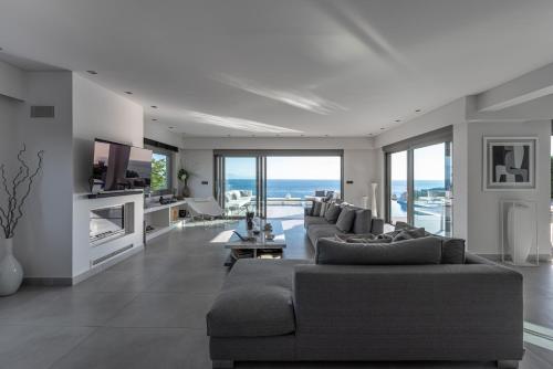Villa Soligia Blue in Pefkali (Korinthia)