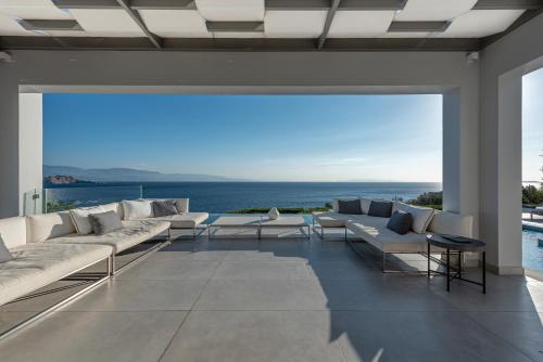 Apkārtne, Villa Soligia Blue in Pefkali (Korinthia)
