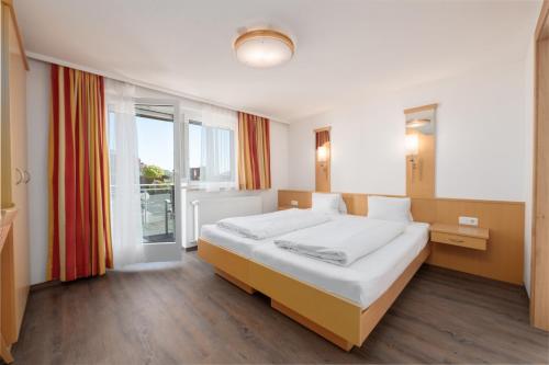 Hotel Alpenblick - image 7