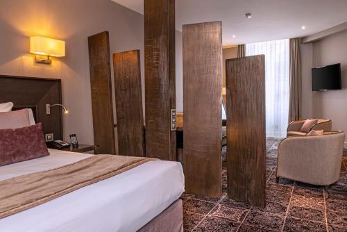 room detail thumbnail 0