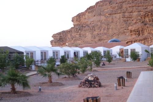 Sharah Luxury Camp Room Type - Deluxe Family Room