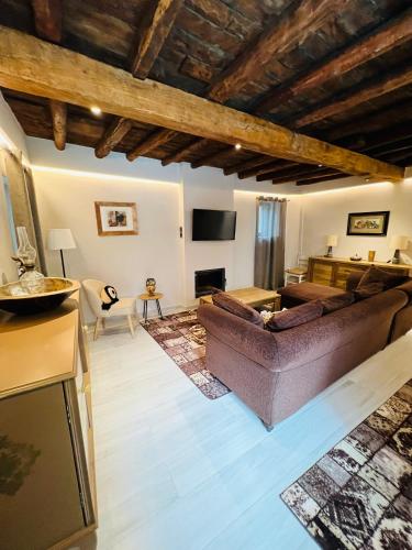Monastiraki Central square Zoe House