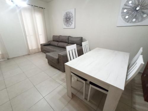 Edificio Cardenio by SIT ISLA CANELA