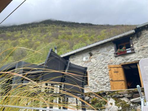 Grange rénovée, Pyrénées Ariégeoises, Gîte haute Ariège - Location saisonnière - Auzat