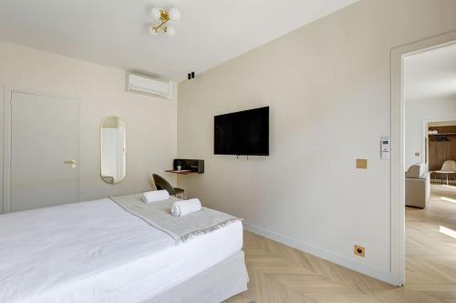 Sublime Apartment Champs Elysées 8Guests 3Bdr, París (foto 10)