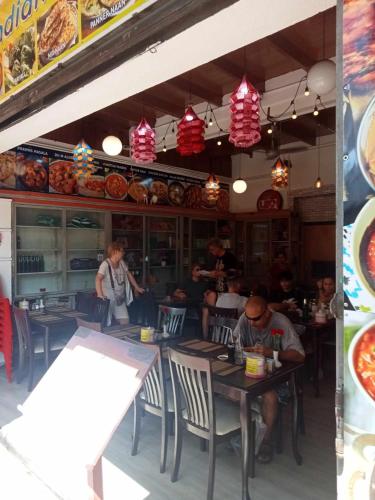 Banglumphu house&bistro - image 14