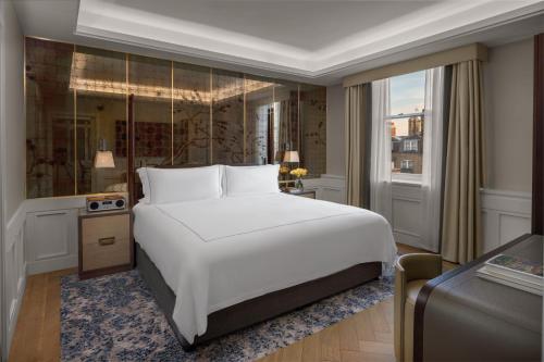 The Biltmore Mayfair LXR Hotels & Resorts - main image