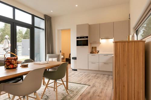 ห้องครัว, Dutchen Zeegser Duinen Suitelodges in ซีกซ์