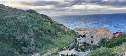 House by the sea, Gonnesa (foto 6)
