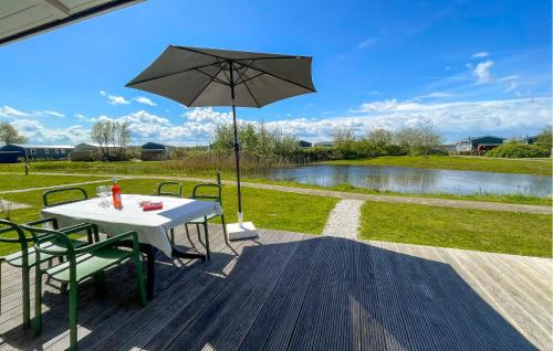 Nice Home In Lauwersoog With Kitchen in Lauwersoog