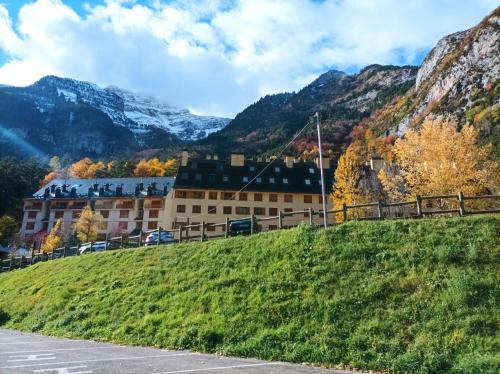 La Moleta AVAIRENT Canfranc Estación