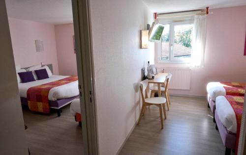 LOGIS Hôtel Le Moulin Des Gardelles - image 5