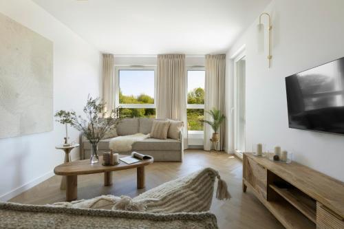 1 double bed, 2 sofa beds