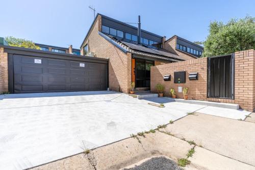 Utvendig, Peaceful 1BR Home near Canberra Hospital - Hosted by CanStay in Red Hill
