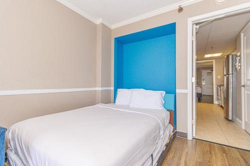 Oceanfront 1 Bedroom Suite with Beautiful Décor and Accents Caravelle Resort 1039 Sleeps 6 Guests - image 10