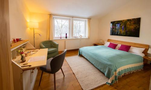 1 double bed