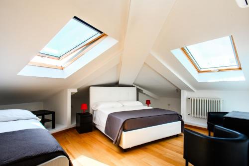 Napolidays Mansarda Garibaldi by Dimorra, Naples