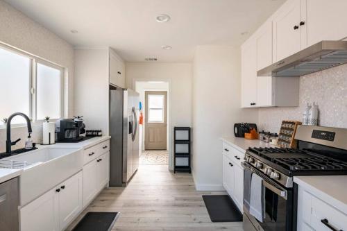 Newly Remodeled House in Cul-de-Sac in Torrance, USA