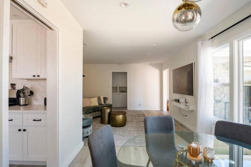 Newly Remodeled House in Cul-de-Sac in Torrance, USA