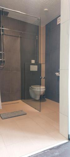 Motel Belp - image 6