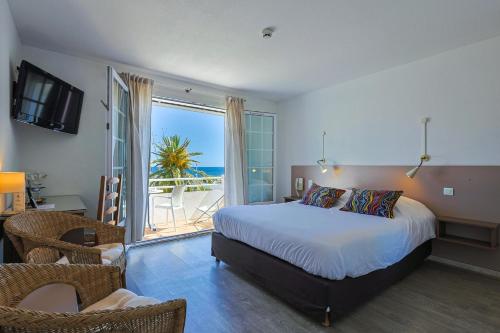 Logis Hotel l'Esterella in Saint-Raphael