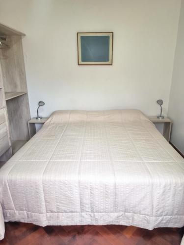 One-Bedroom Apartment image 3