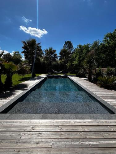 Villa aux Palmiers,Piscine 28°,Pétanque,Coeur Bassin - Location saisonnière - Audenge