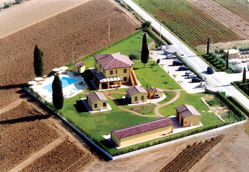 Podere Tre Cipressi - Accommodation - Campiglia Marittima