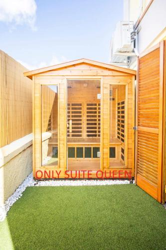 ซาวน่า, Villa Mariel in อาเรนัชชา