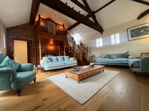 Hafan Hedd – a peaceful retreat in the heart of Aberaeron, sleeps up to 6, dog friendly