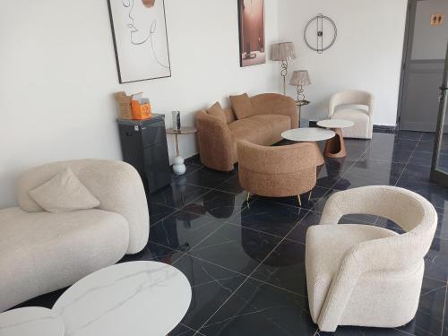 Sen hôtel (Sen hotel) in Saly