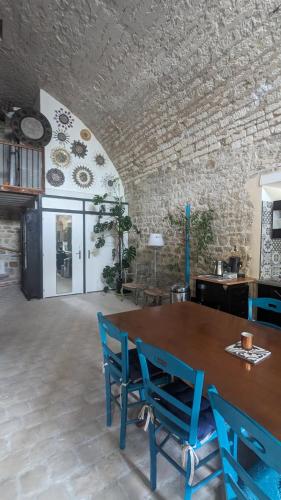 設施, Maison atypique bord de l'Yonne in 弗爾芒通