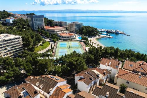 Just Meters from the sea Lavica Beachfront Apartments 3