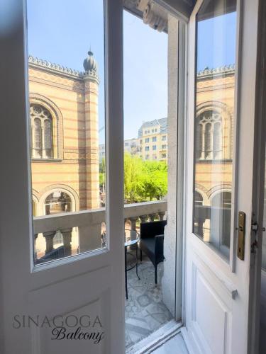 Jacuzzi Loft Budapest, Budapest (photo 7)