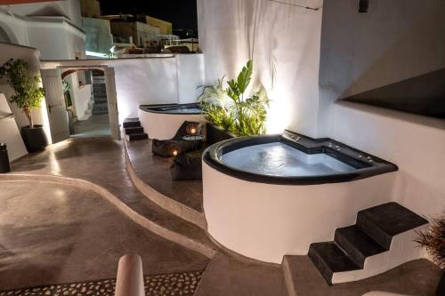 Cooper's Cave house with heated Jacuzzi – khách sạn tại Megalochori