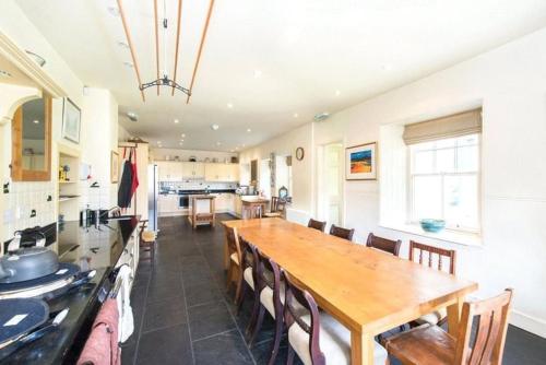 кухня, Carphin House near St Andrews - Sleeps 18 in Fife