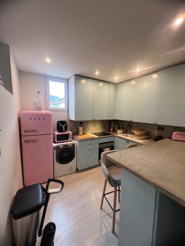 Duplex quatre pièces - une chambre bébé à 5 minutes de la plage (Duplex quatre pieces - une chambre bebe a 5 minutes de la plage) in Ventabrun