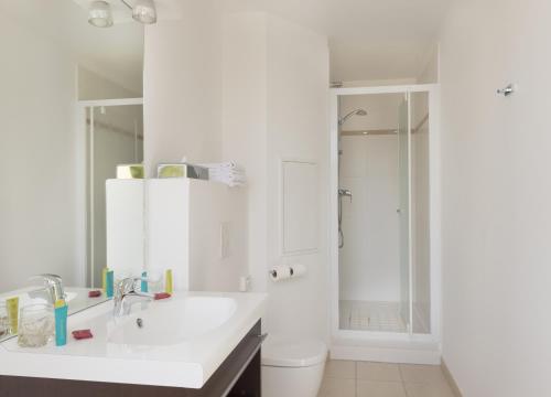 Chambre avec 2 lits