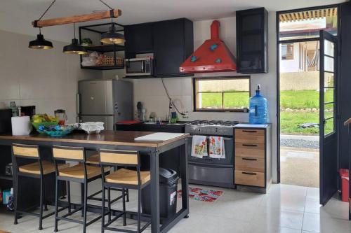Kitchen, Villa Monarca, Hermosa Casa cerca a Villa de Leyva in Cucaita