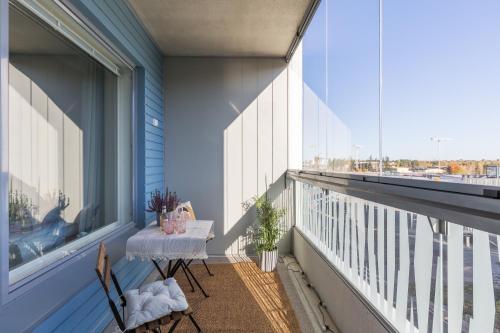 View, Modern studio by Finnoo metro in Nuuksio